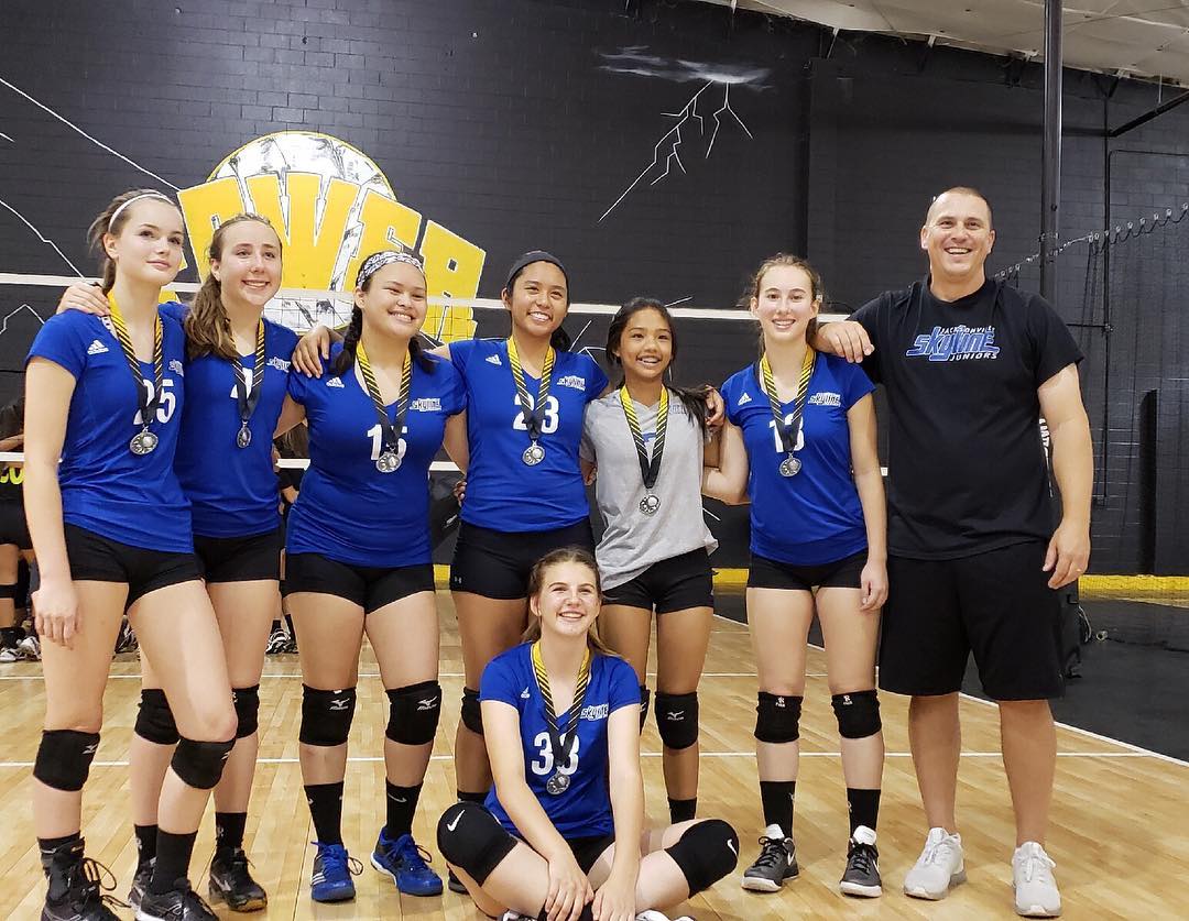 15 Royal Finishes Strong!! Jacksonville Skyline Volleyball